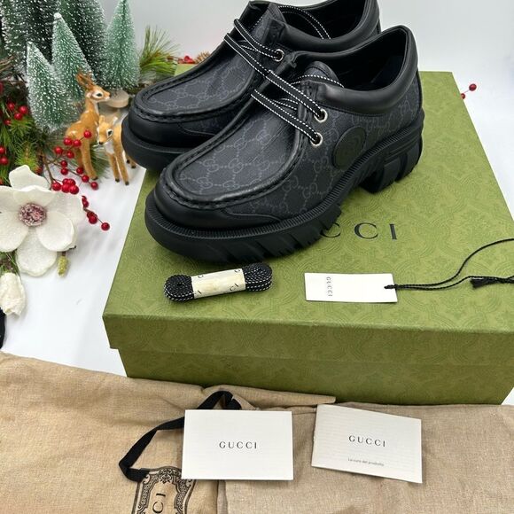 SOLD!!!!   Gucci, GG, lug, sole lace up shoes, size 7 made in Italy - Picture 11 of 11